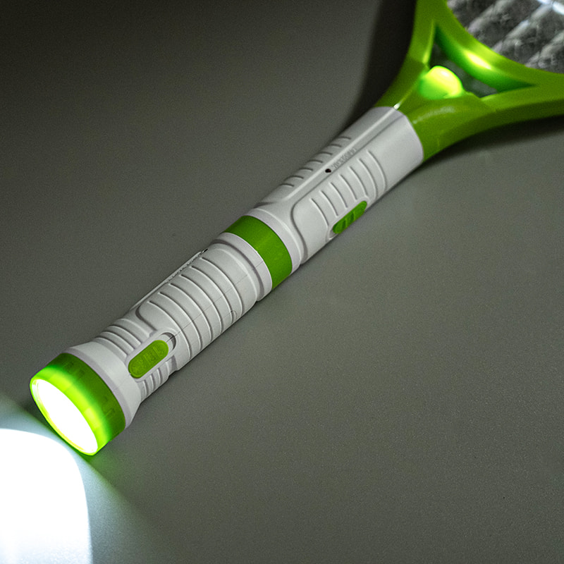 FF-108 odnímateľná olovená LED baterka 250 mAh so zástrčkovou elektrickou plácačkou na komáre FF-108 odnímateľná olovená LED baterka 250 mAh so zástrčkovou elektrickou plácačkou na komáre