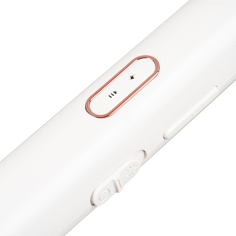 FF-882 1200mAh elektrická plácačka na komáre s lampou na vyšívanie FF-882 1200mAh elektrická plácačka na komáre s lampou na vyšívanie