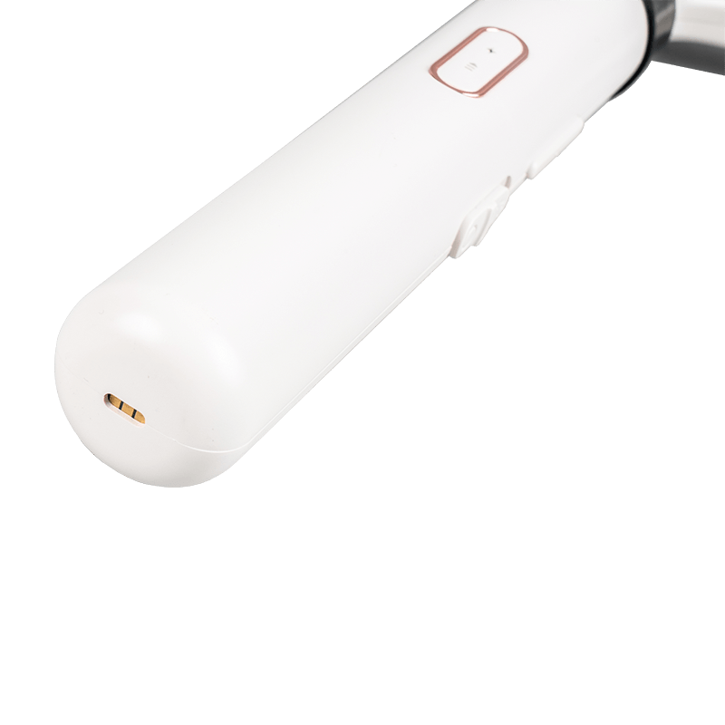 FF-882 1200mAh elektrická plácačka na komáre s lampou na vyšívanie FF-882 1200mAh elektrická plácačka na komáre s lampou na vyšívanie